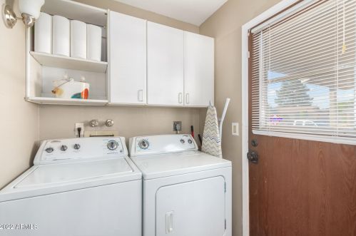 3433 Emelita Ave, Mesa AZ 85208-5617 exterior