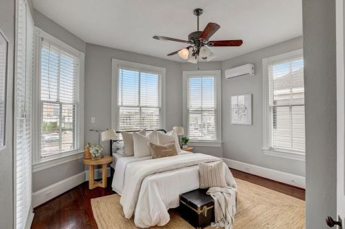 313 14, Galveston TX 77550-8226 exterior