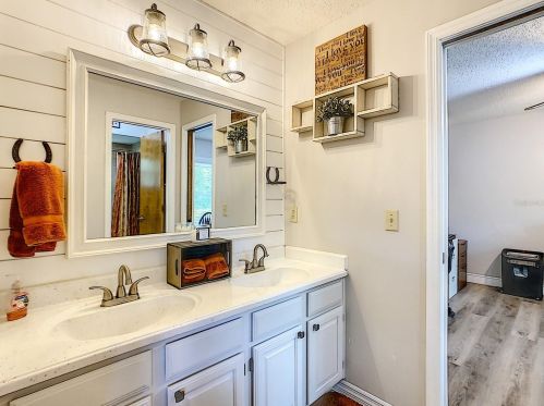 1826 Seneca Blvd, Casselberry FL  32708-5530 exterior