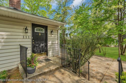 111 Autumn Rd, Lakewood NJ  08701-1622 exterior