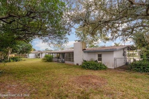 1560 Thoreau St, Titusville FL  32780-6263 exterior
