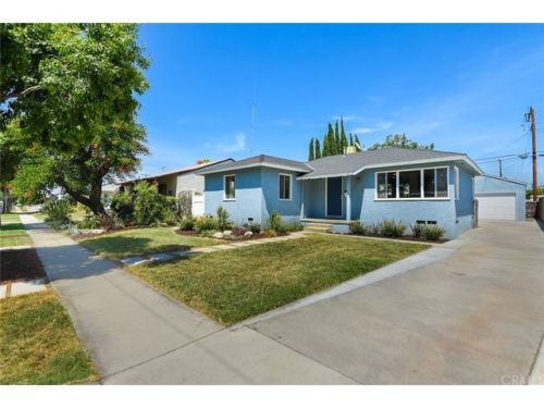 5850 Sunfield Ave, Lakewood, CA 90712-1216