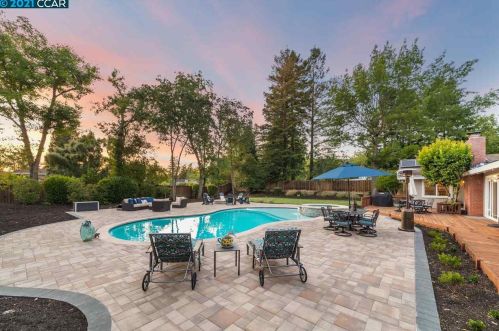 2023 Scarlet Oak Pl, Danville, CA 94506-2037