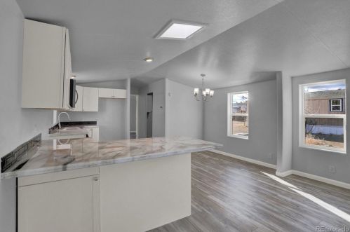 134 Countryside Dr, Pueblo CO 81007-3024 exterior