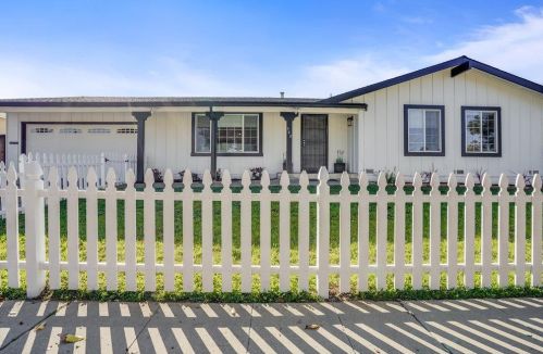 940 Faris Dr, San Jose, CA 95111-1517