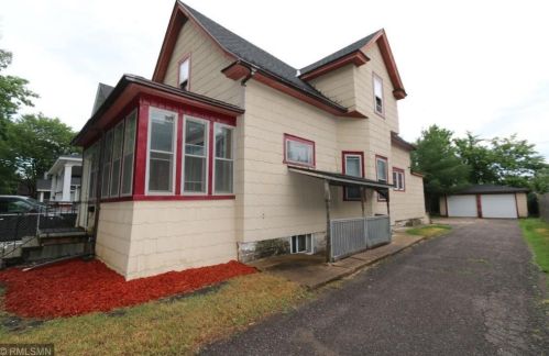 360 Burgess St, Saint Paul, MN 55117-5209