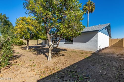 12632 50th Dr, Glendale AZ  85304-2004 exterior