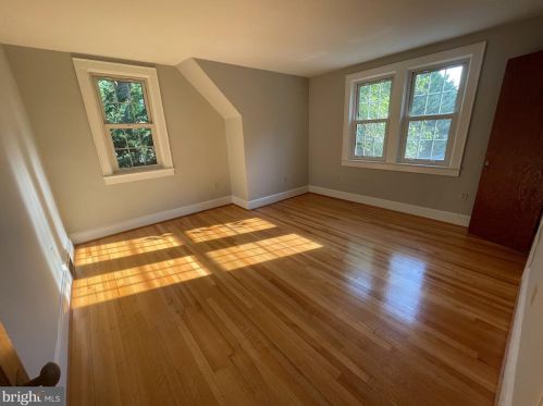 504 Church St, Charles Town WV  25414-1314 exterior