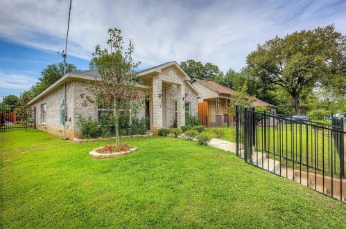 2630 Dathe St, Dallas, TX 75215-3519