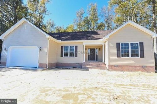 37523 Countryside Dr, Delmar, DE 19940-3480