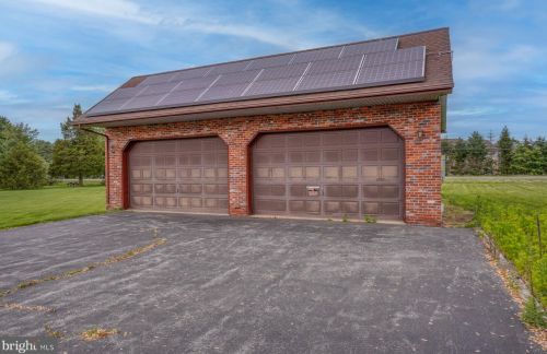 2011 Old Kirkwood Rd, Bear, DE 19701-2247