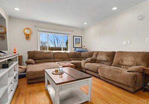 46 Loch Lomond Ln, Pueblo CO  81001-1748 exterior