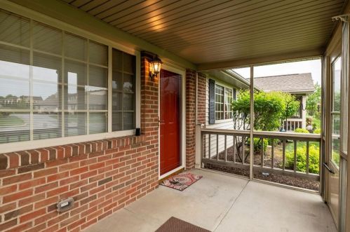 361 Virginia Ct, Pataskala, OH 43062-5029