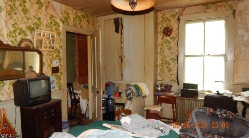 129 Lower Denmark Rd, Oxford NJ  07863-3221 exterior