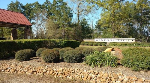 27 Greenwich Pl, Conroe, TX 77384-5107