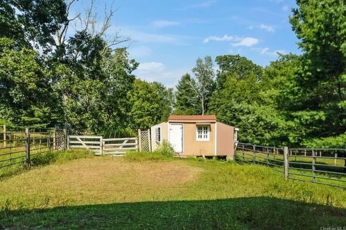 201 Church Rd, Mountaindale NY  12763-5131 exterior