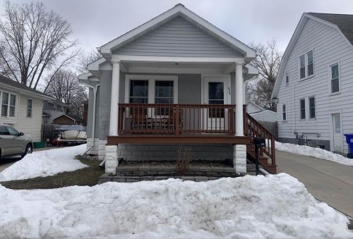 824 Cora St, Green Bay, WI 54303-1627