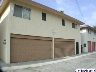 460 Garfield Ave, Montebello, CA 90640-2945