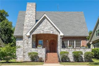 1506 Elmwood Ave, Nashville, TN 37212-5123