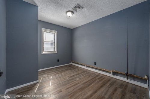 401 Sea Bright Rd, Lacey NJ  08731-4950 exterior