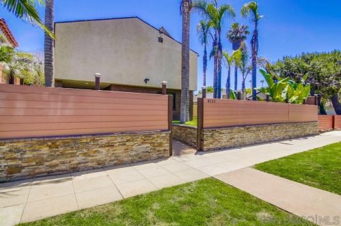 4111 Bayard St, San Diego CA 92109-4039 exterior
