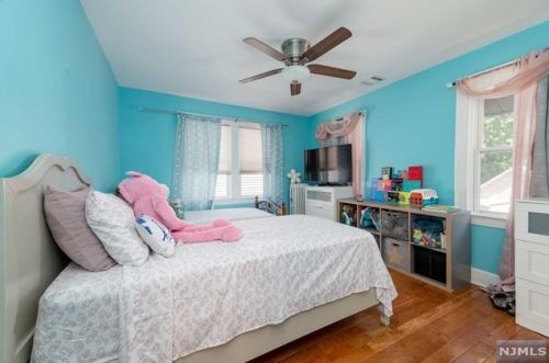 44 South St, Ridgefield Park NJ  07660-2222 exterior