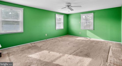 16 Turner Ln, Willingboro NJ  08046-3622 exterior