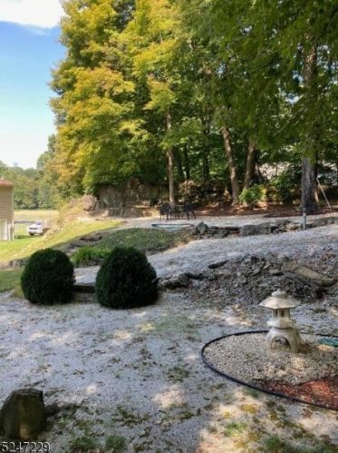 55 Hunts School Rd, Fredon NJ  07860-5405 exterior