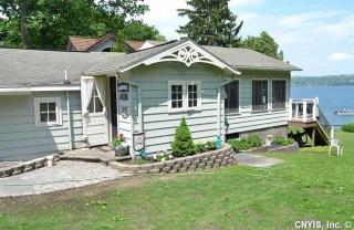 1397 Thornton Hts, Skaneateles, NY 13152-9664