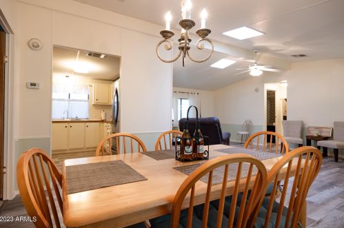 450 Sunwest Dr, Casa Grande AZ  85122-2342 exterior