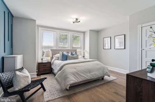 2858 Aramingo Ave, Philadelphia PA  19134-4224 exterior