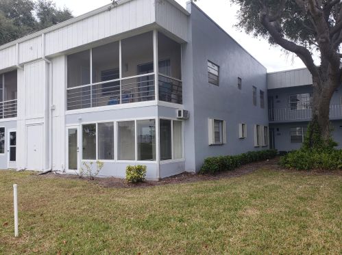 923 Normandy T, Delray Beach FL  33484-4810 exterior