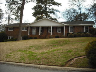 1015 Underwood Dr, Macon, GA 31210-3332