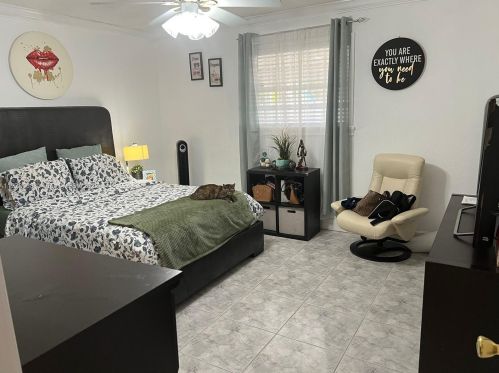 1191 53 St, Hialeah FL  33012-9005 exterior