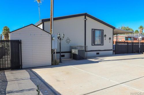 2188 Lone Star Dr, Mohave Valley AZ  86440-9378 exterior