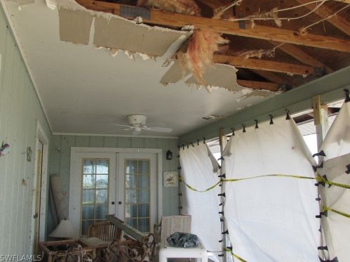 2360 Oleander St, Saint James City FL  33956-2030 exterior