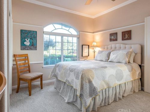 210 Foxtail Ln, Templeton CA  93465-8714 exterior