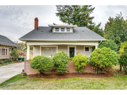 1731 37th Ave, Portland, OR 97212-5209