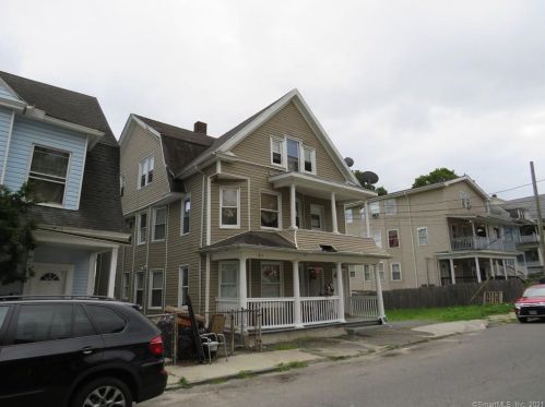 23 Plaza Ave, Waterbury, CT 06710-1504