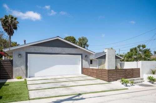 325 23rd St, Newport Beach, CA 92660-3608