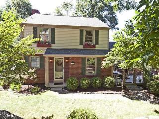 761 Gypsy Ln, Pittsburgh, PA 15228-2448