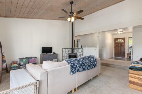 13688 Sun Forest Dr, Lake Wildwood CA  95946-9123 exterior