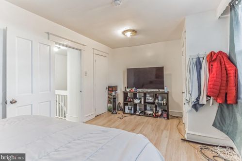 406 Rand St, Camden NJ 08105-2712 exterior