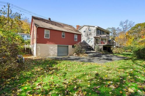 129 Mearns Ave, Highland Falls NY  10928-1009 exterior