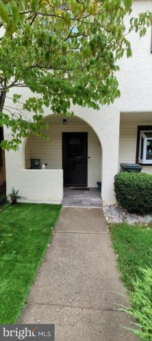 270 Clinton Ct, Southampton, PA 18966-2723