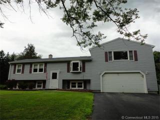 685 Raymond Hill Rd, Uncasville, CT 06382-1415