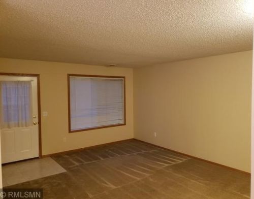 15950 Flotilla Trl, Saint Paul, MN 55124-6014
