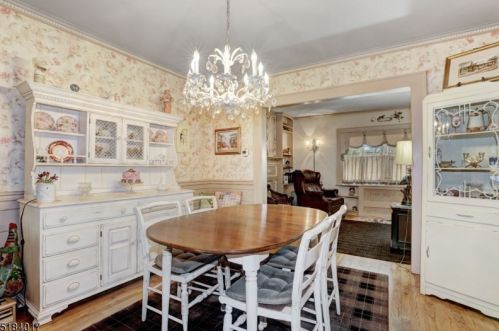 138 Forest Ave, Verona NJ  07044-1015 exterior