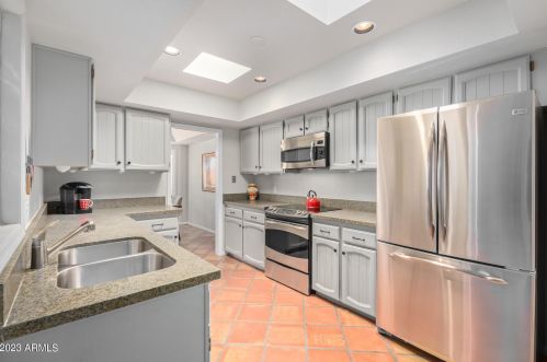 7639 Medlock Dr, Scottsdale AZ 85250-7249 exterior