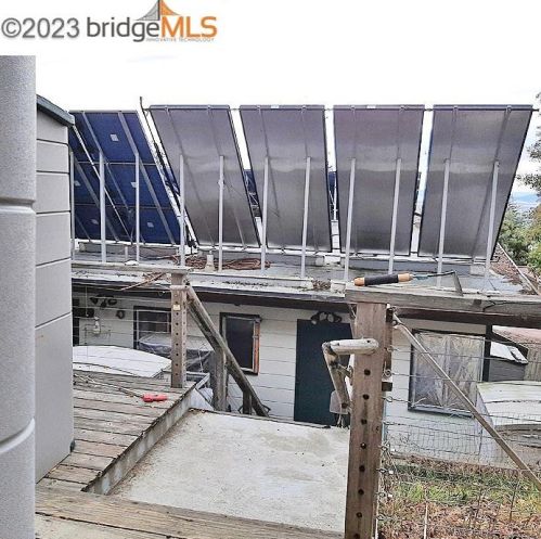 2325 Oak St, Berkeley CA  94708-1697 exterior